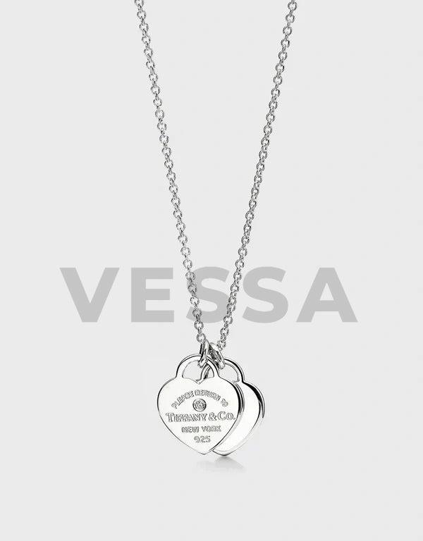 Vessa's Double Heart Necklace - Silver